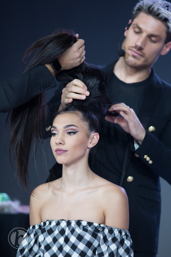 Tight Ponytail