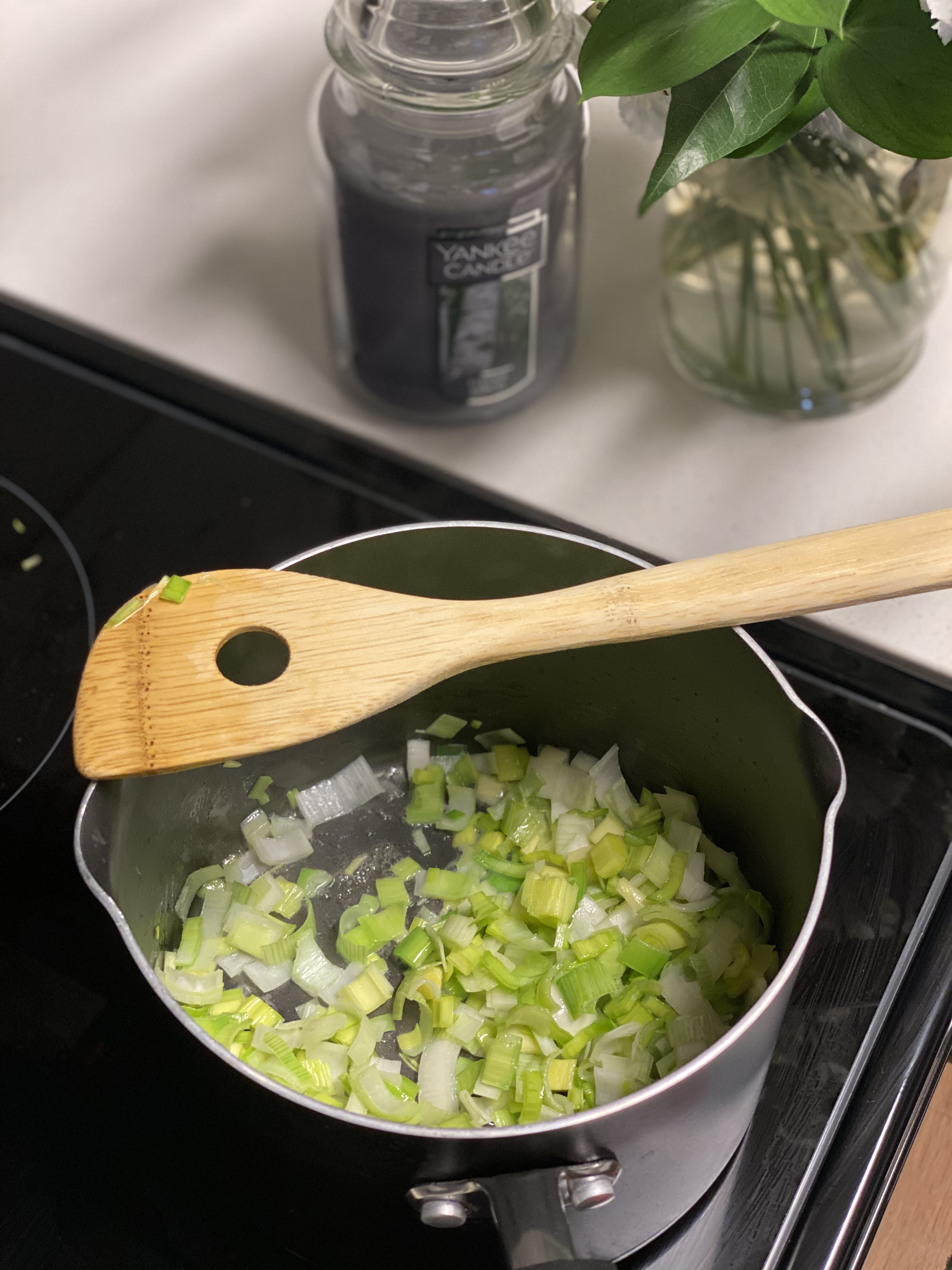 Vegetable noodle soup recipe