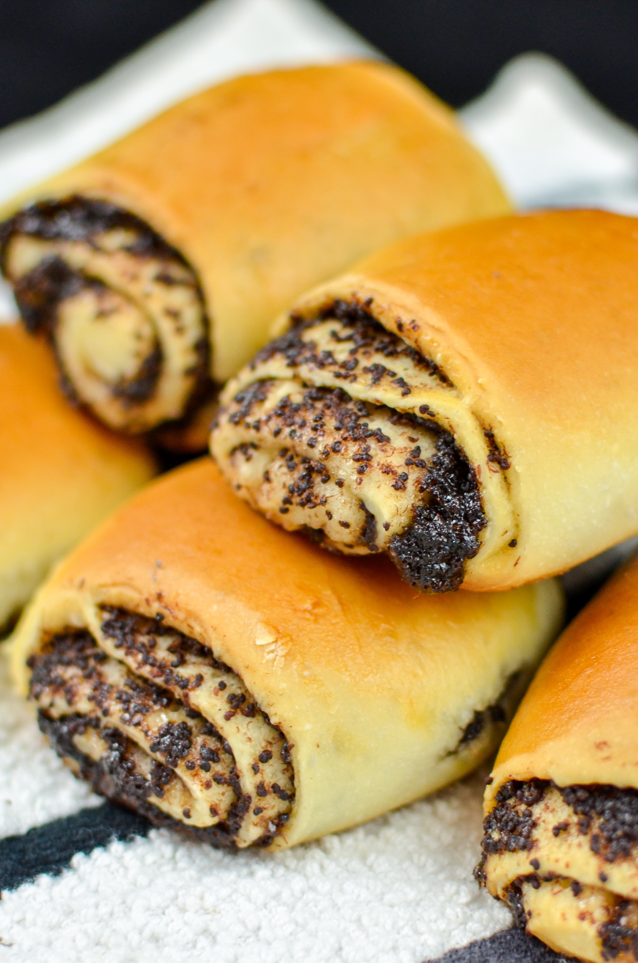 Russian poppy seed pastry rolls