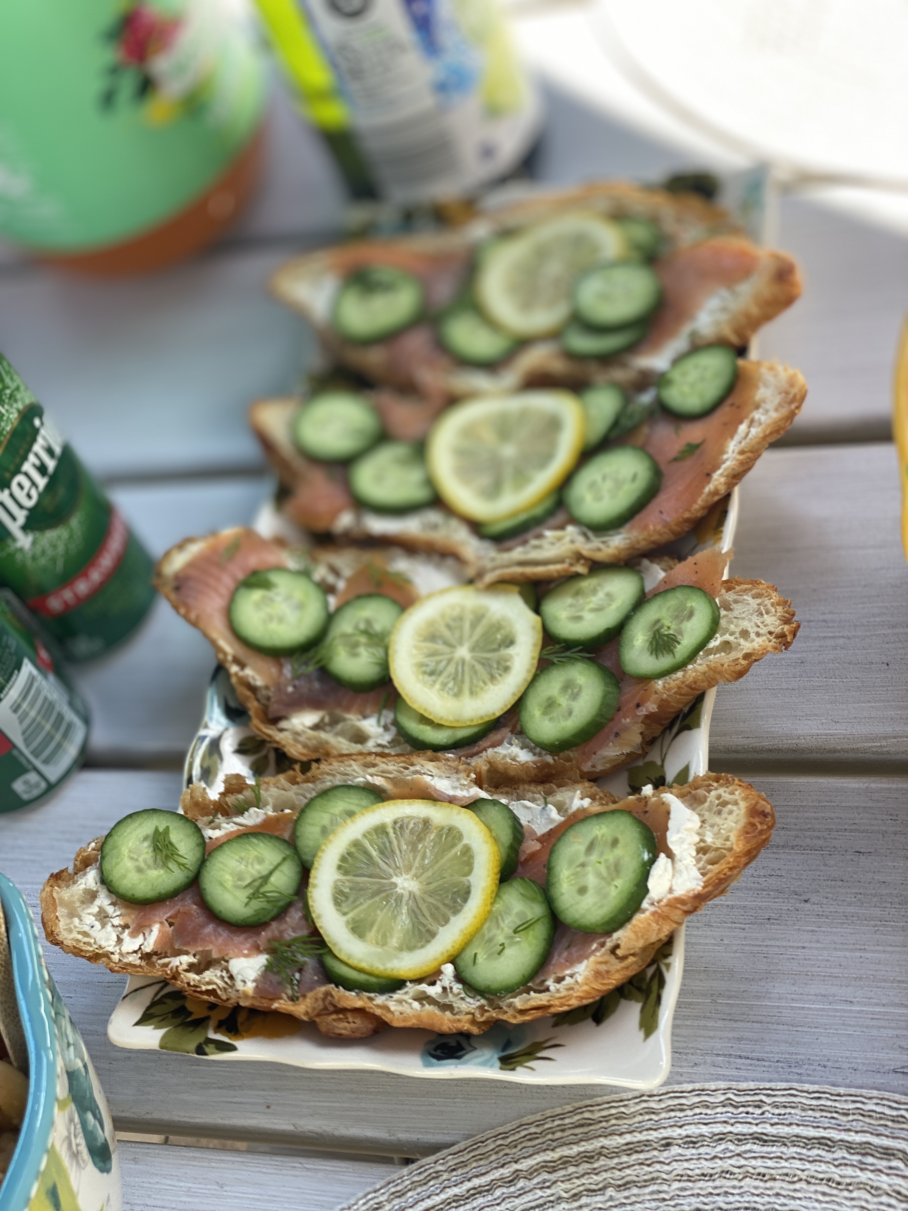 Smoked salmon open face sandwich recipe